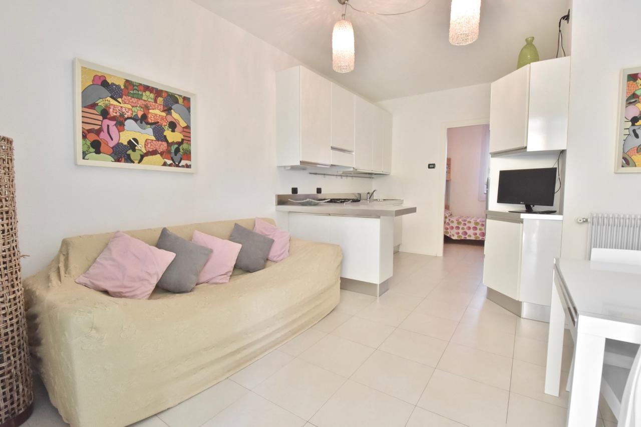 Liro Apartments Lido di Jesolo Exterior photo